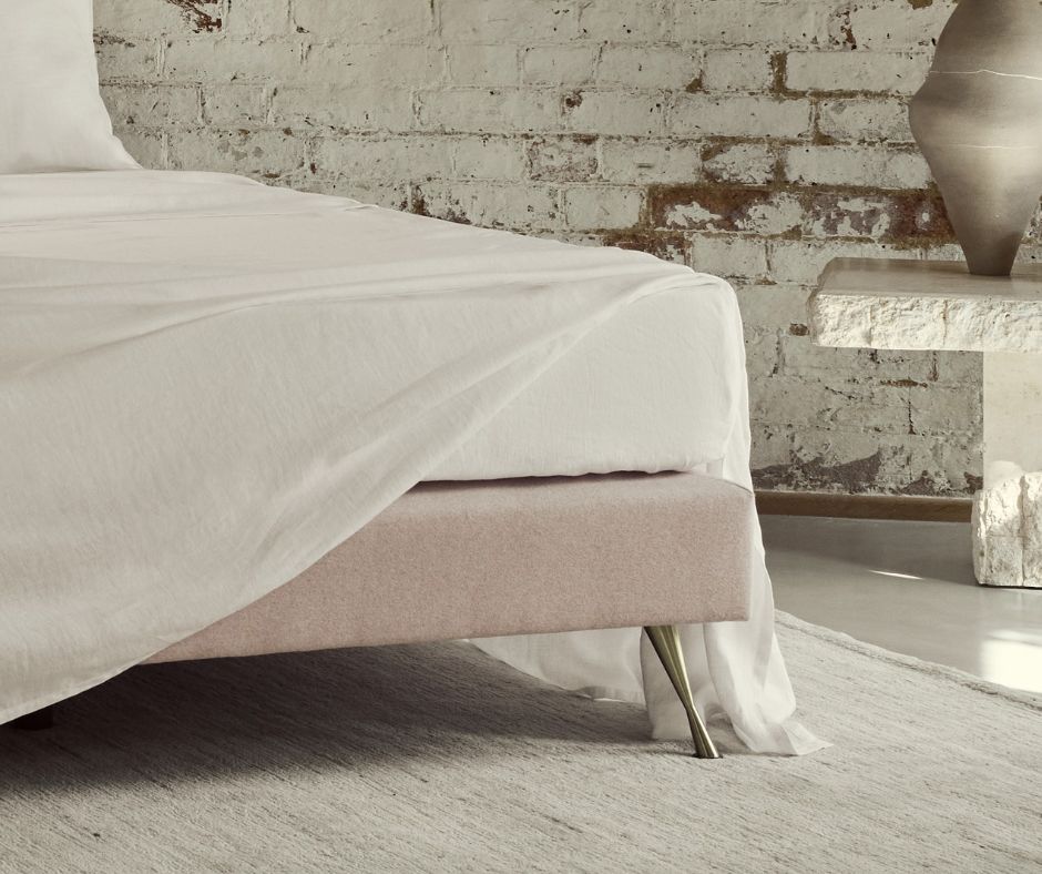 Close up of Savoir's Organic Linen fitted Sheet