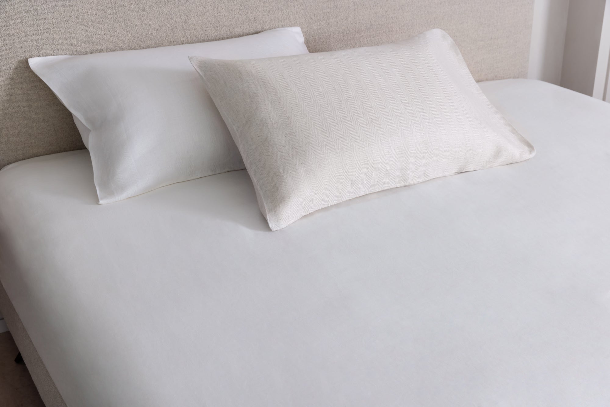Linen & Tencel Fitted Sheet - Soft White