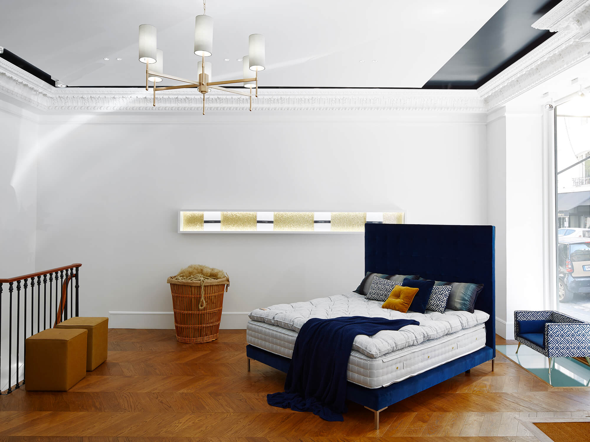 Savoir Bed Paris showroom on the first level