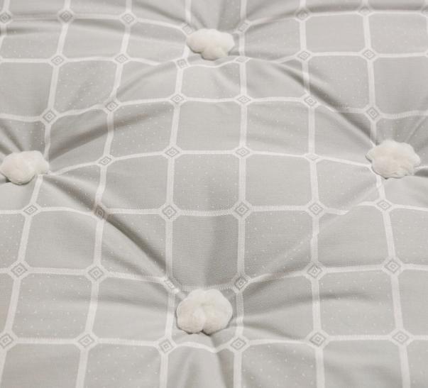 A close up of our Savoir beds no4 vegan topper